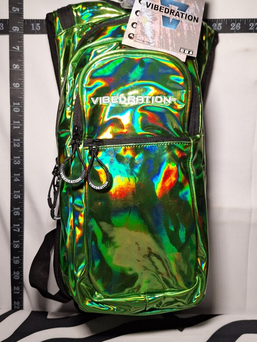 NWT Vibedration Hydration Backpack with bladder - Holographic - Green